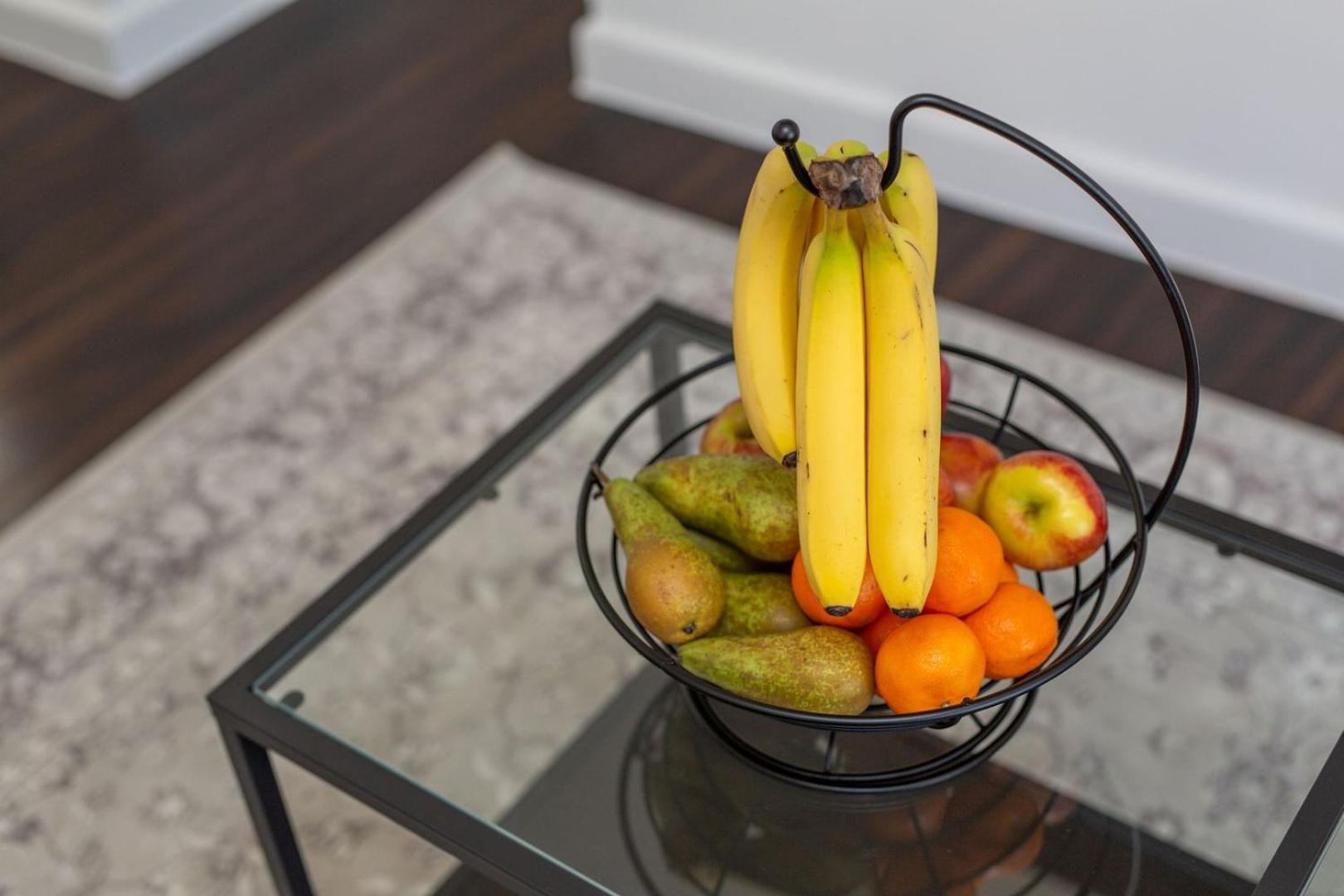 Stylish Apartment W/ Private Garden - Dog Friendly Ньюпорт Экстерьер фото